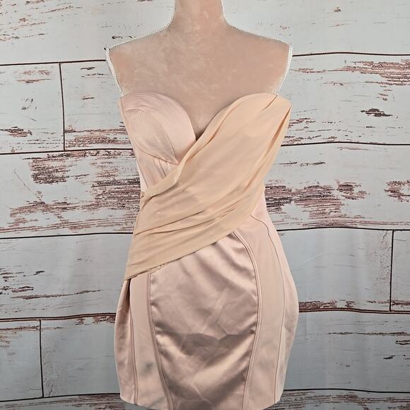 House of CB Gisou blush satin strapless dress Size Large - Picture 1 of 8